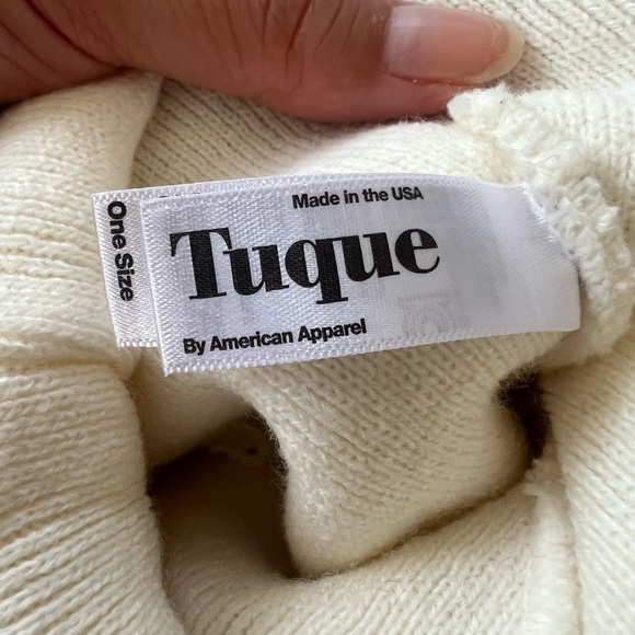 Paris Tuque by American Apparel - Picture 3 of 3